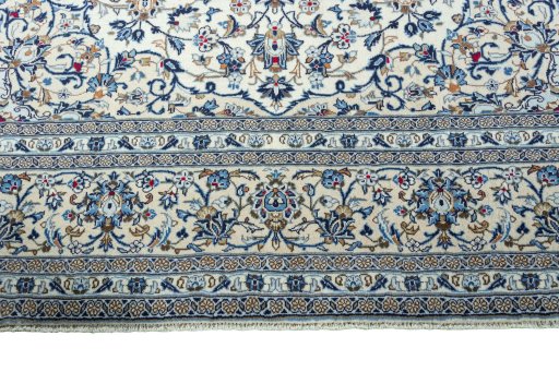 Full view of 2000s Kashan rug from Iran / Persia, 401 × 294 cm in Beige tones