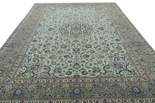 Surface texture of 2000s Kashan rug with natural Wool and intricate pattern