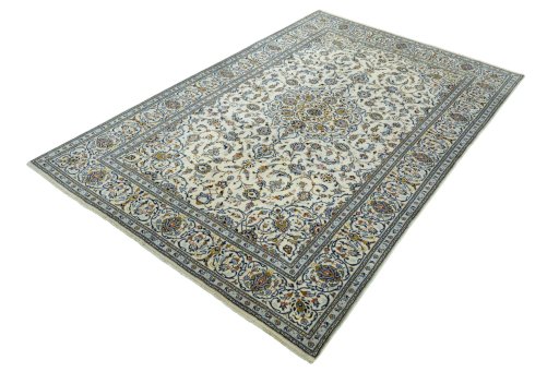 Corner detail of New Kashan rug showing border pattern and Wool pile