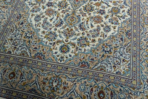Close-up detail of 2000s Kashan rug from Iran / Persia showing Wool weave