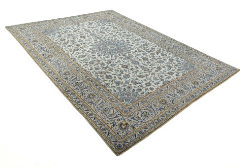 Close-up detail of 2000s Kashan rug from Iran / Persia showing Wool weave