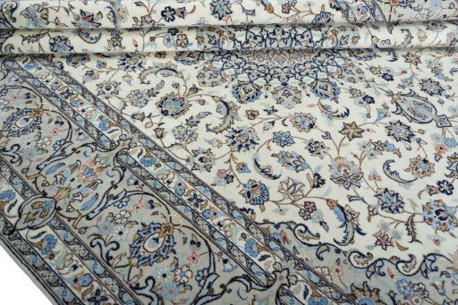 Close-up detail of New Kashan rug from Iran / Persia showing Wool weave
