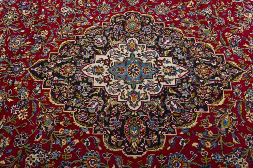 Central medallion detail of 2000s Kashan rug from Iran / Persia