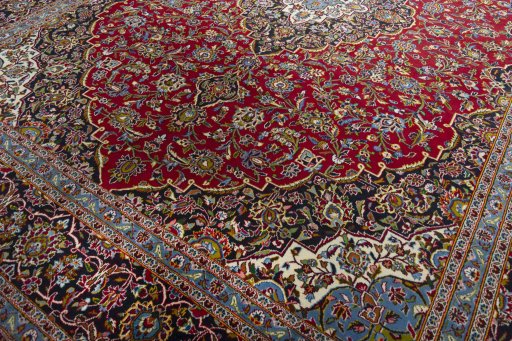 Close-up detail of 2000s Kashan rug from Iran / Persia showing Wool weave