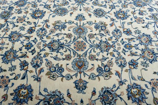 Central medallion detail of 2000s Kashan rug from Iran / Persia