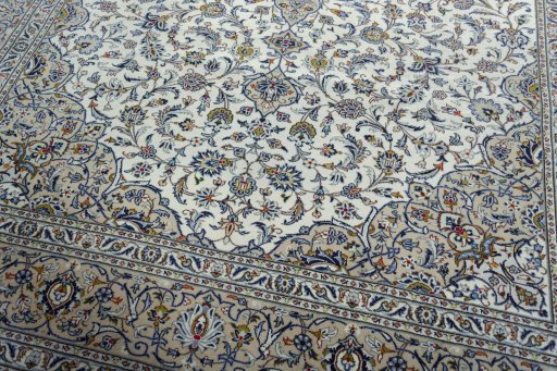 Close-up detail of 2000s Kashan rug from Iran / Persia showing Wool weave
