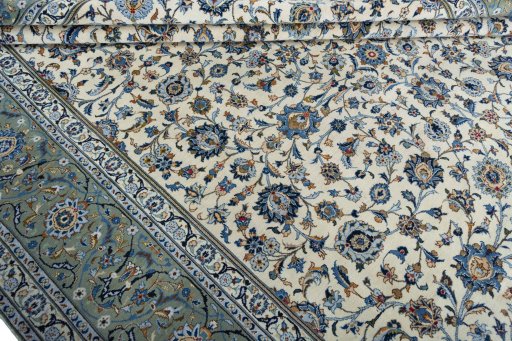 Close-up detail of 1970s Kashan rug from Iran / Persia showing Wool weave