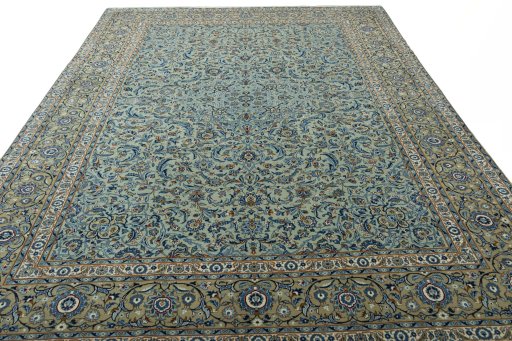 Surface texture of 2000s Kashan rug with natural Wool and intricate pattern