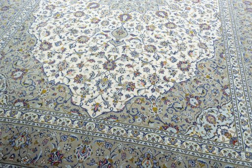 Close-up detail of 2000s Kashan rug from Iran / Persia showing Wool weave