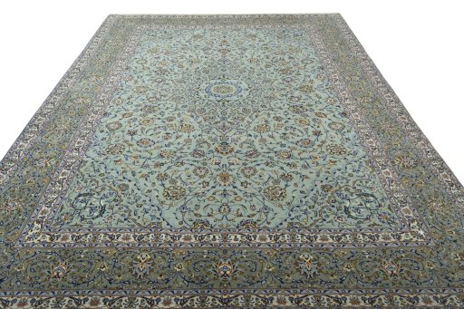Surface texture of 2000s Kashan rug with natural Wool and intricate pattern