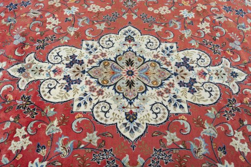 Central medallion detail of New Kashan rug from Iran / Persia