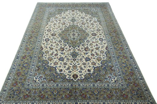 Surface texture of New Kashan rug with natural Cork and intricate pattern