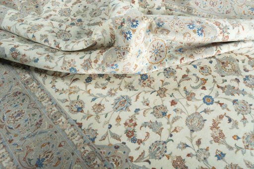 Surface texture of New Kashan rug with natural Wool and intricate pattern