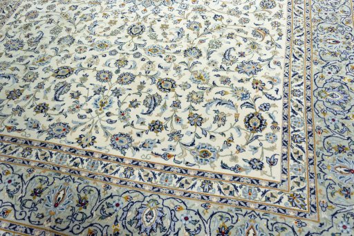 Close-up detail of 2000s Kashan rug from Iran / Persia showing Wool weave