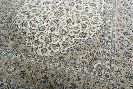 Close-up detail of 2000s Kashan rug from Iran / Persia showing Wool weave