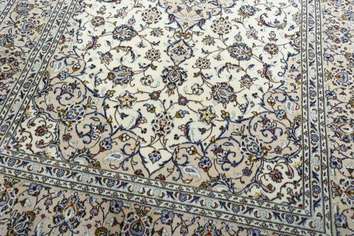 Close-up detail of 2000s Kashan rug from Iran / Persia showing Wool weave