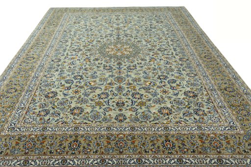 Surface texture of 2000s Kashan rug with natural Wool and intricate pattern