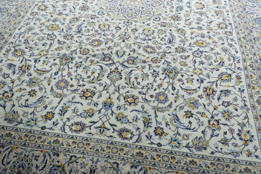 Close-up detail of 2000s Kashan rug from Iran / Persia showing Wool weave