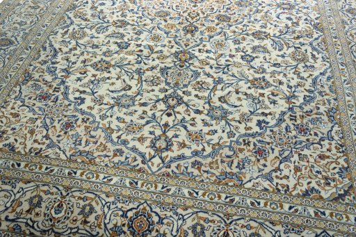 Close-up detail of 2000s Kashan rug from Iran / Persia showing Wool weave