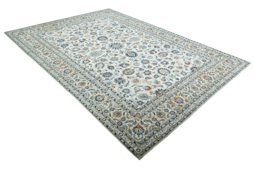 Close-up detail of 2000s Kashan rug from Iran / Persia showing Wool weave
