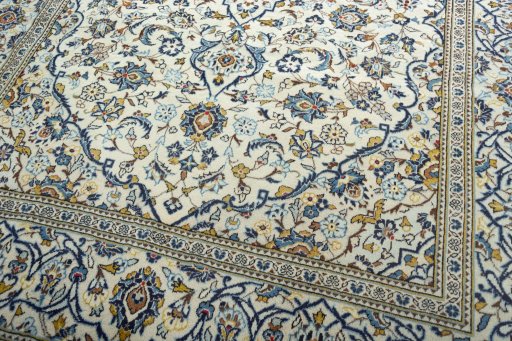 Close-up detail of 2000s Kashan rug from Iran / Persia showing Wool weave