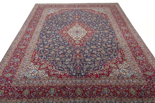 Surface texture of 2000s Kashan rug with natural Cork and intricate pattern