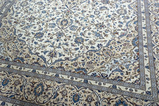 Close-up detail of 2000s Kashan rug from Iran / Persia showing Wool weave