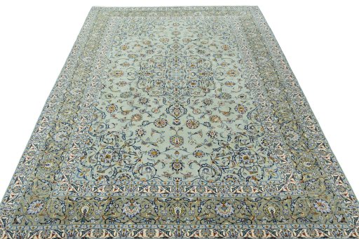 Surface texture of 1970s Kashan rug with natural Wool and intricate pattern