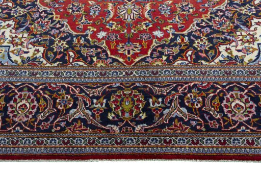 Full view of 2000s Kashan rug from Iran / Persia, 290 × 210 cm in Red tones