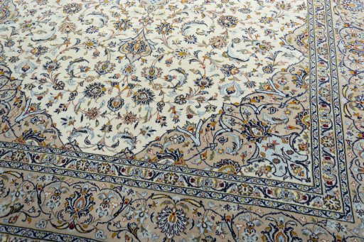 Close-up detail of 2000s Kashan rug from Iran / Persia showing Wool weave