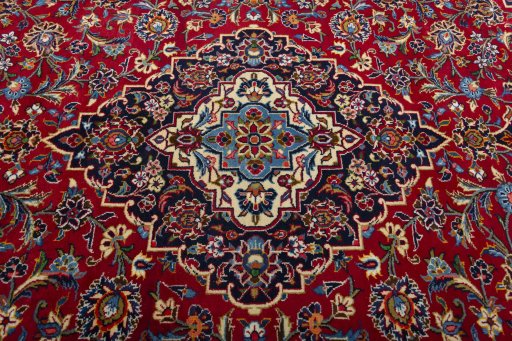 Central medallion detail of 2000s Kashan rug from Iran / Persia
