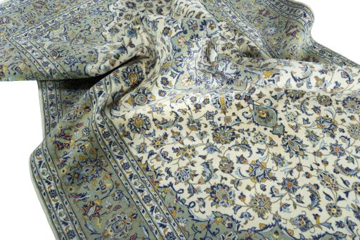 Surface texture of 2000s Kashan rug with natural Cork and intricate pattern