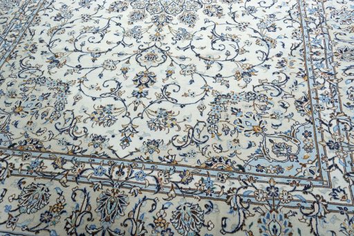 Close-up detail of 2000s Kashan rug from Iran / Persia showing Wool weave