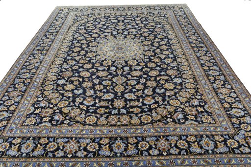 Surface texture of 1970s Kashan rug with natural Wool and intricate pattern
