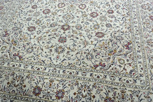 Close-up detail of 2000s Kashan rug from Iran / Persia showing Wool weave