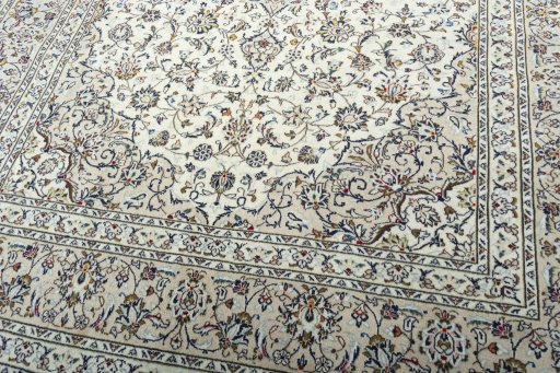 Close-up detail of 2000s Kashan rug from Iran / Persia showing Wool weave