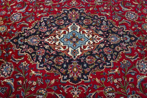 Central medallion detail of 2000s Kashan rug from Iran / Persia