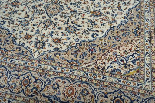Close-up detail of 2000s Kashan rug from Iran / Persia showing Wool weave