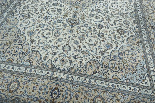 Close-up detail of 2000s Kashan rug from Iran / Persia showing Wool weave