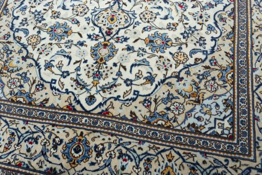 Close-up detail of 2000s Kashan rug from Iran / Persia showing Wool weave