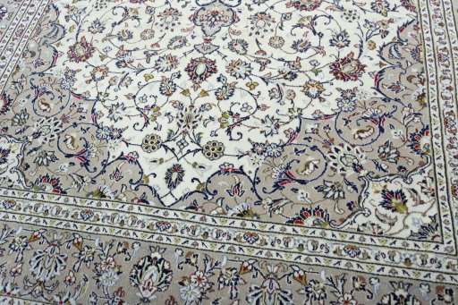 Close-up detail of 2000s Kashan rug from Iran / Persia showing Wool weave