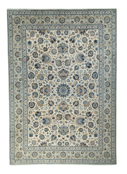 Full view of 1970s Kashan rug from Iran / Persia, 503 × 353 cm in Beige tones