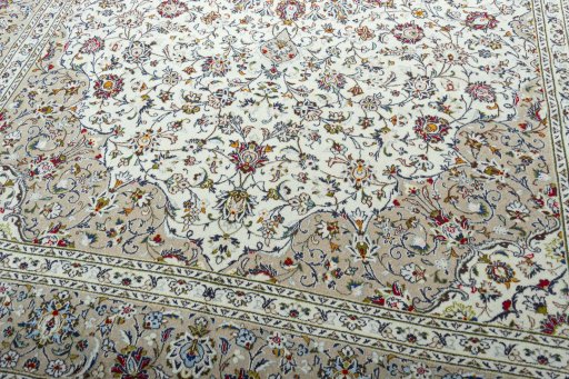 Close-up detail of 2000s Kashan rug from Iran / Persia showing Wool weave