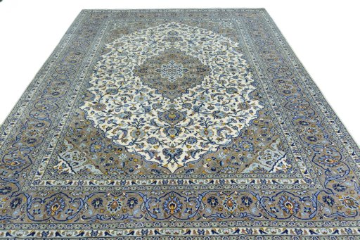 Surface texture of 2000s Kashan rug with natural Cork and intricate pattern