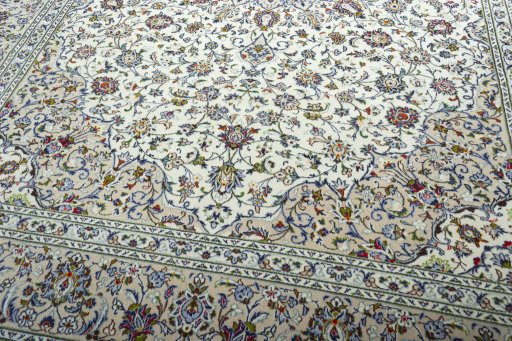 Close-up detail of 2000s Kashan rug from Iran / Persia showing Wool weave