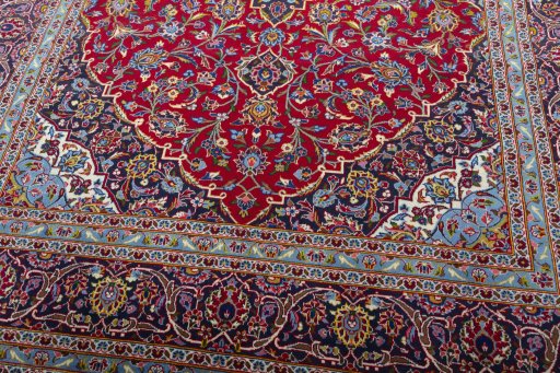 Close-up detail of 2000s Kashan rug from Iran / Persia showing Wool weave