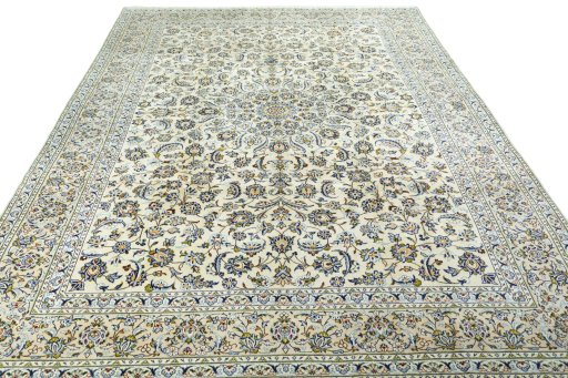 Surface texture of 1970s Kashan rug with natural Wool and intricate pattern