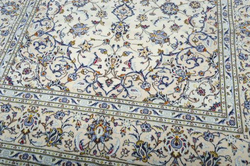 Close-up detail of 2000s Kashan rug from Iran / Persia showing Wool weave