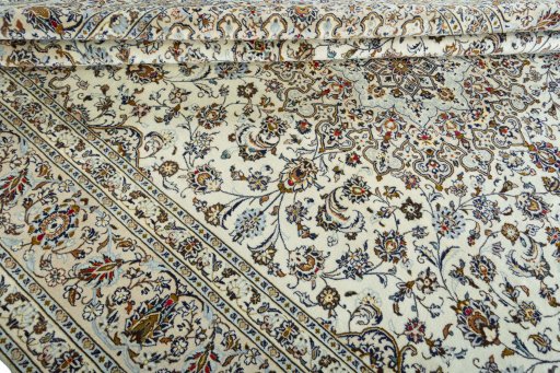 Close-up detail of 2000s Kashan rug from Iran / Persia showing Wool weave