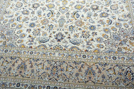 Close-up detail of 2000s Kashan rug from Iran / Persia showing Wool weave